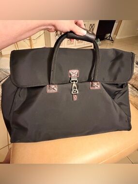 Black Travel Tote Bag - Classic Carryall